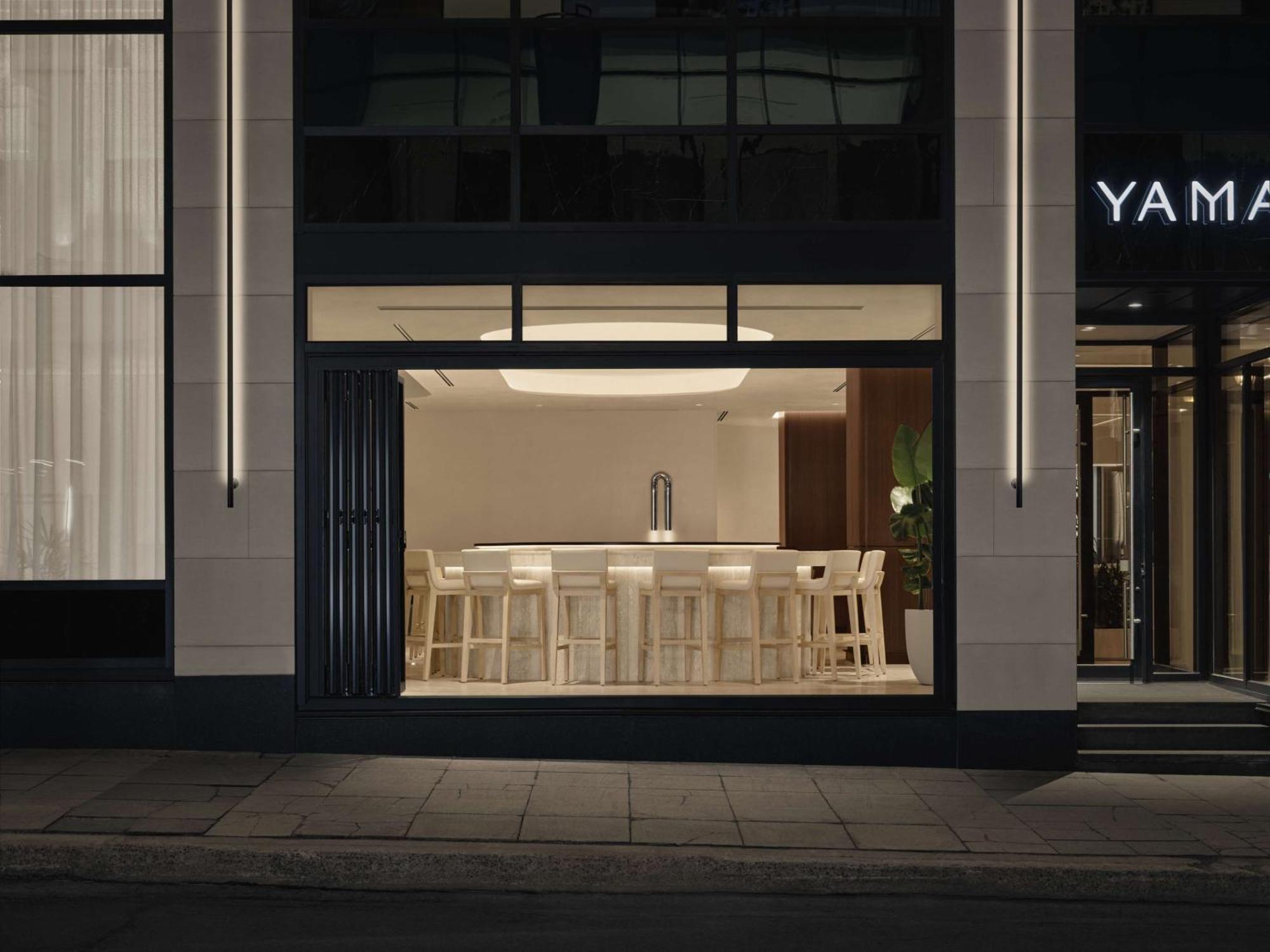 Vogue Hotel Montreal Downtown, Curio Collection By Hilton エクステリア 写真
