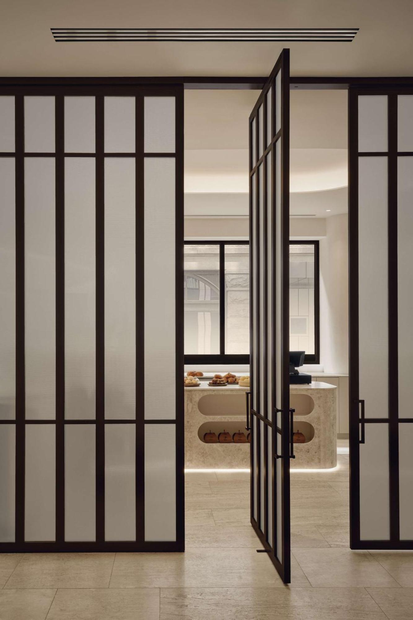 Vogue Hotel Montreal Downtown, Curio Collection By Hilton エクステリア 写真