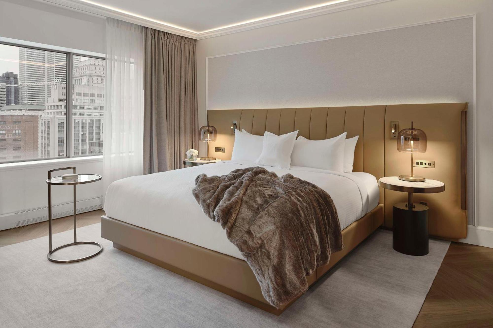 Vogue Hotel Montreal Downtown, Curio Collection By Hilton エクステリア 写真