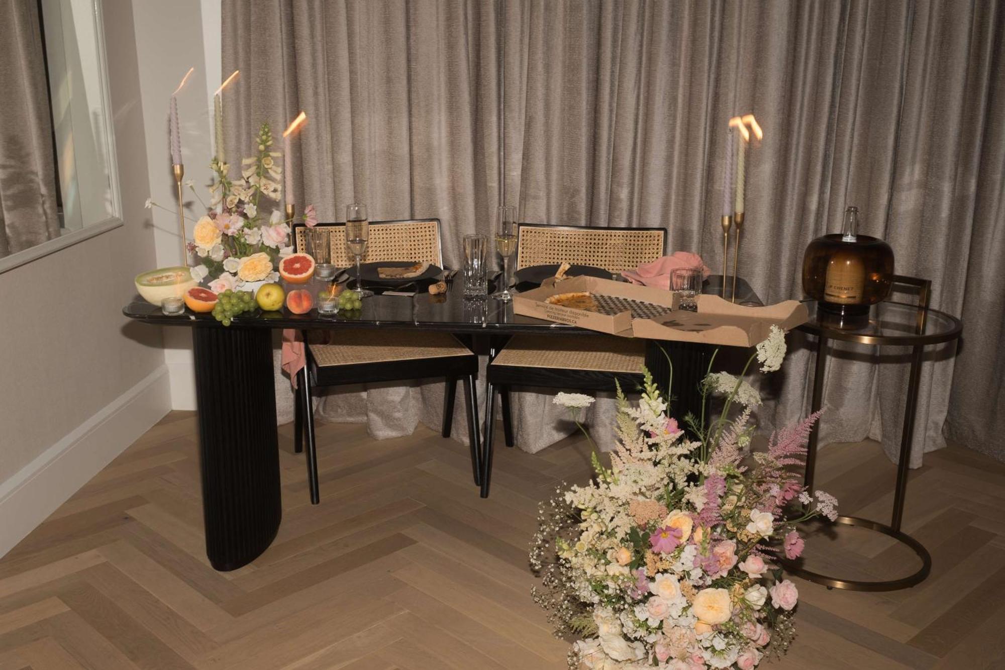 Vogue Hotel Montreal Downtown, Curio Collection By Hilton エクステリア 写真